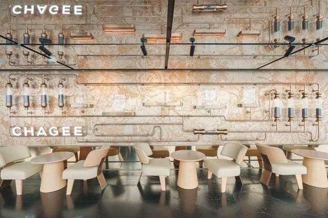 王茶姬创始人以现代茶链接全球每人每天AG真人百家乐曼谷300米高空品茶霸(图1) 王茶姬创始人以现代茶链接全球每人每天AG真人百家乐曼谷300米高空品茶霸(图1)